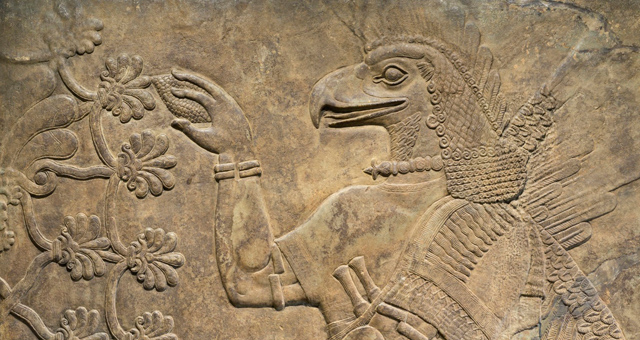 Adlerköpfige Göttin Assyriens